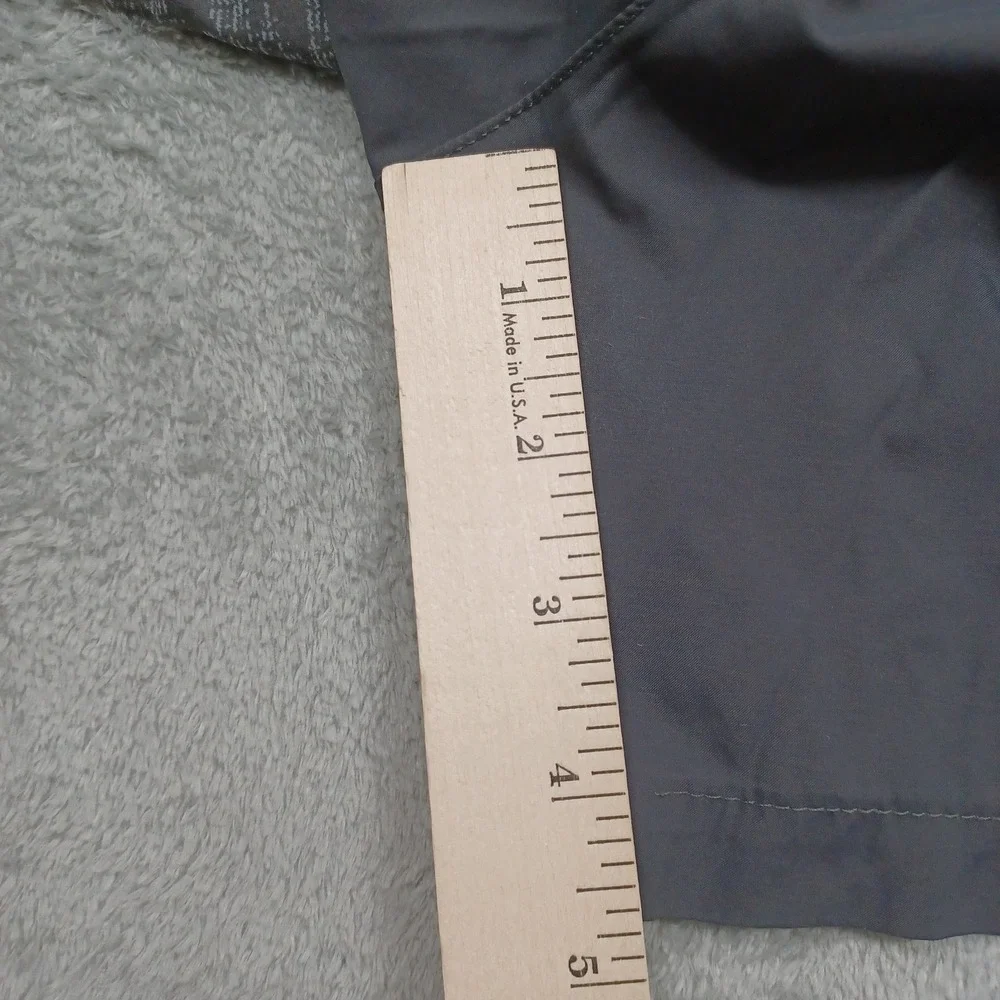 North‎ Face Shorts Mens Small Gray Flight Series Activewear Outdoor